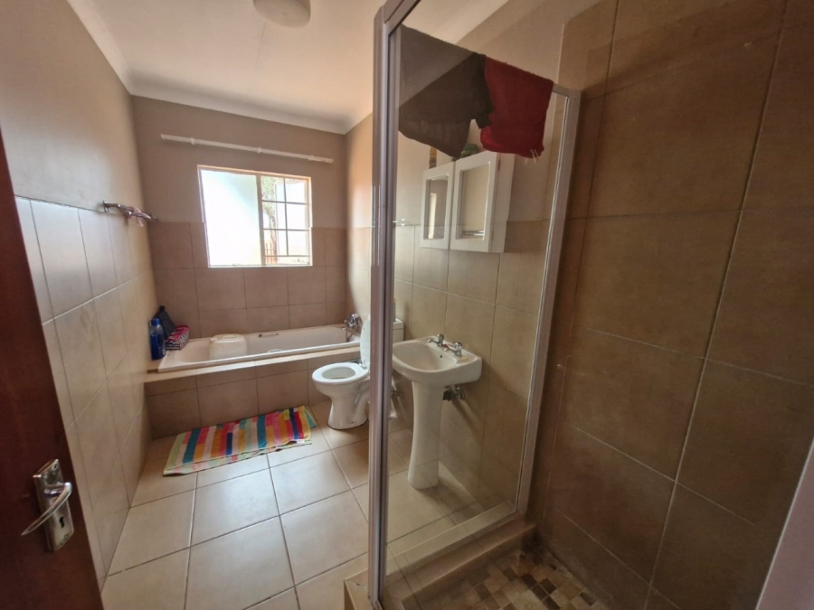 To Let 3 Bedroom Property for Rent in Kathu Northern Cape